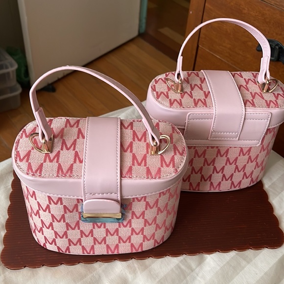 M mini bag w/ crossbody strap PINK - Picture 2 of 10